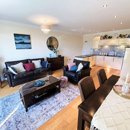Hazelwood Hideaway: Spacious 2 Bed Apartment Silverdale  Eksteriør billede