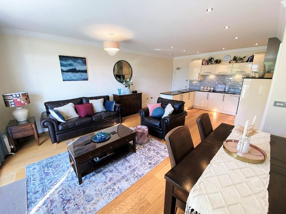 Hazelwood Hideaway: Spacious 2 Bed Apartment Silverdale  Eksteriør billede